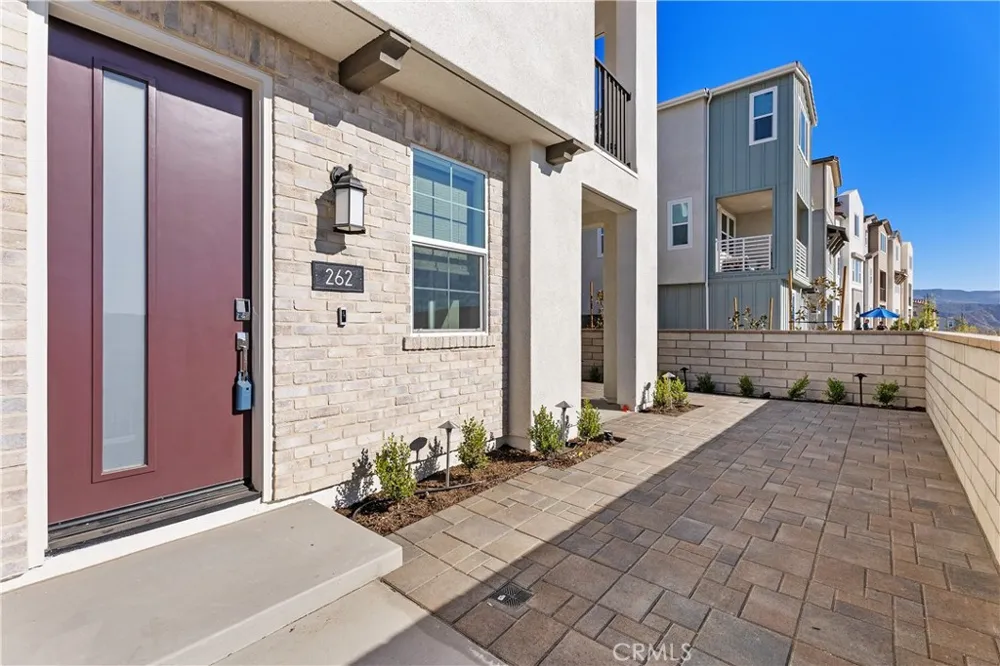 262 Heartland Way Rancho Mission Viejo, CA 92694