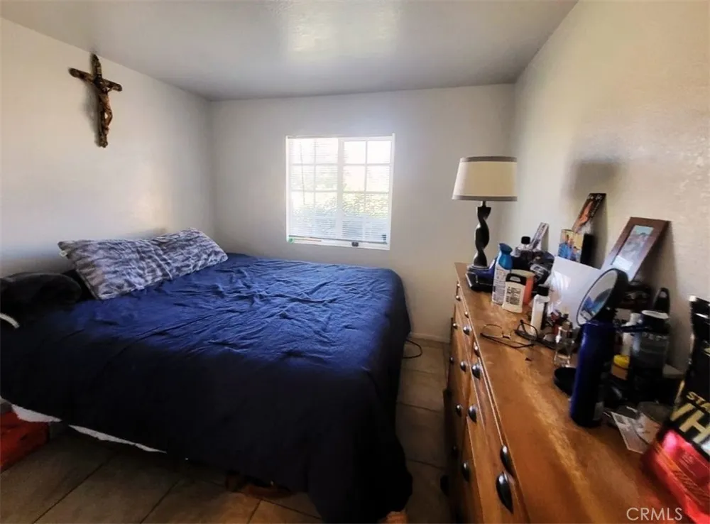 15249 Braxton Adelanto, CA 92301