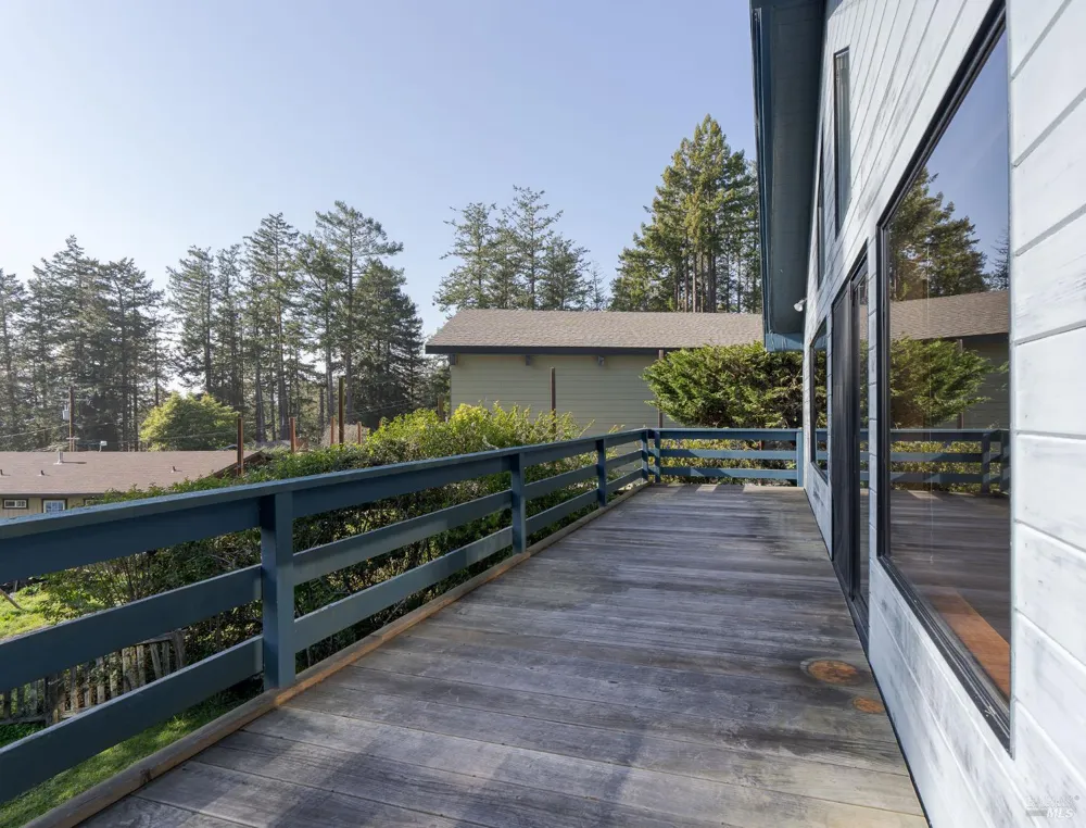 35520 Ocean View Court Gualala, CA 95445