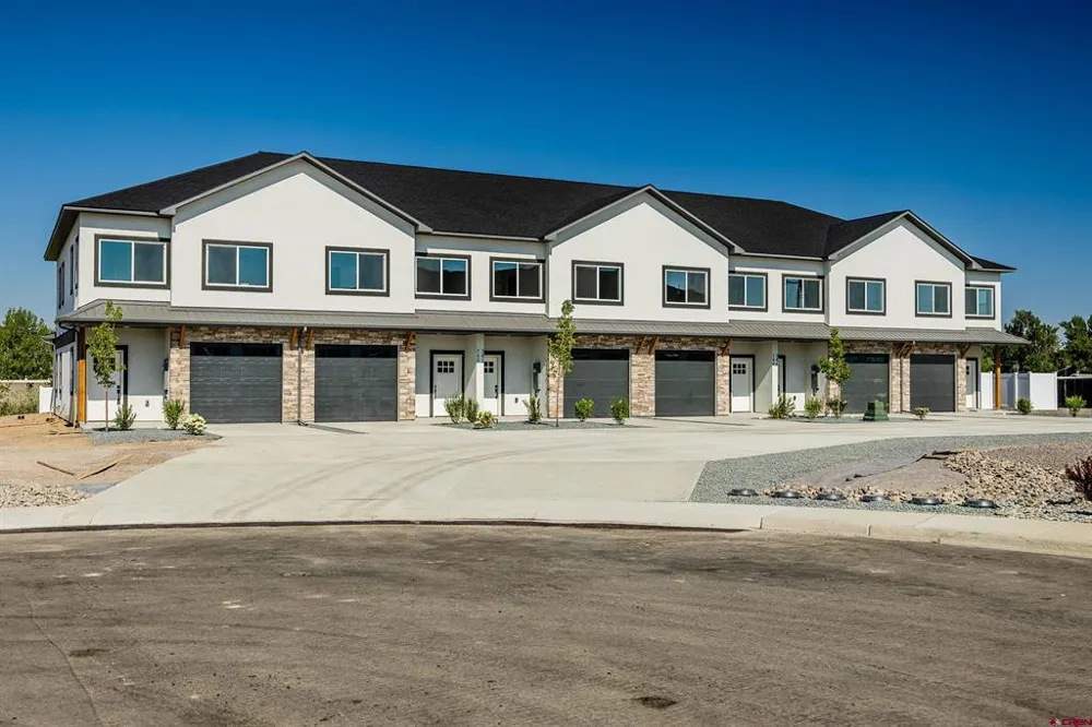 742 E Star Court Montrose, CO 81401