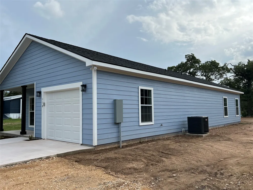 118 Peace Pipe Smithville, TX 78957
