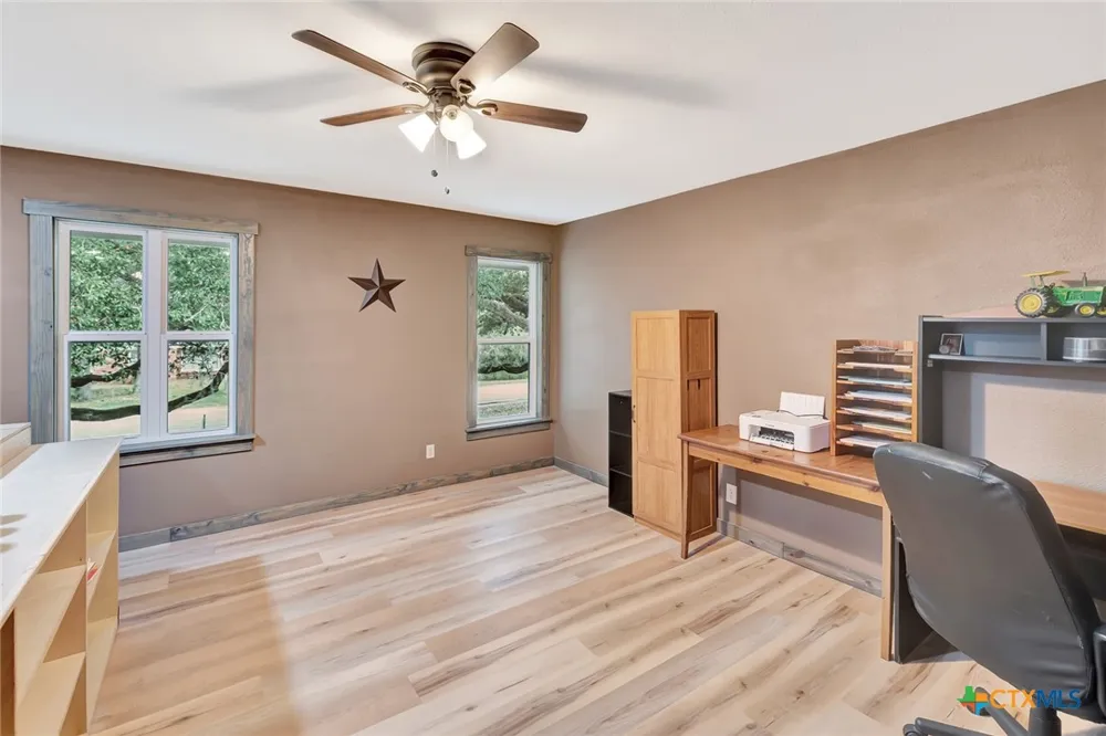 1710 County Road 399 Louise, TX 77455