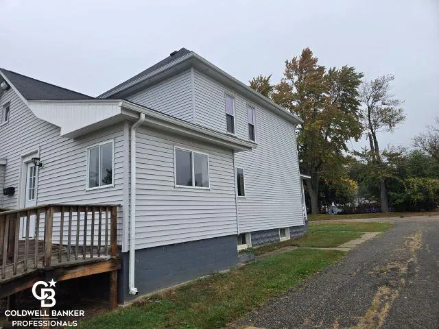 209 S Brockway Road Yale City, MI 48097