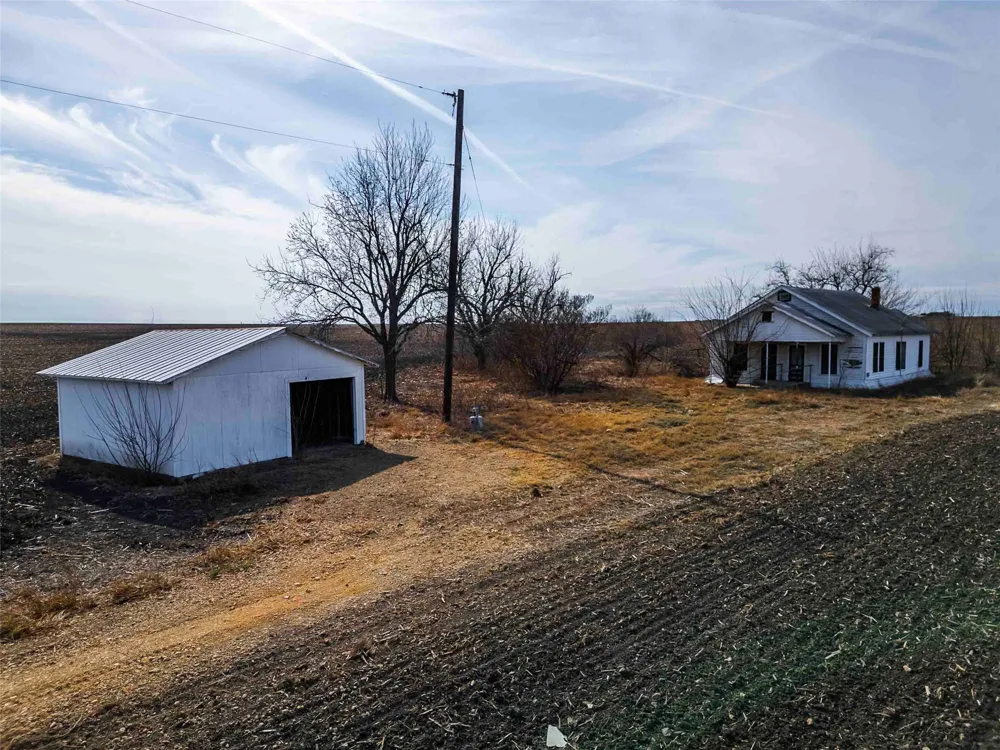 1251 County Road 340 Granger, TX 76530