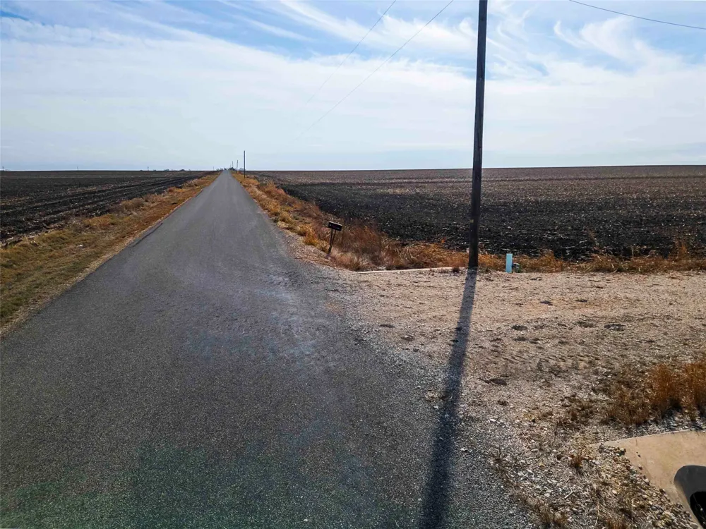 1251 County Road 340 Granger, TX 76530