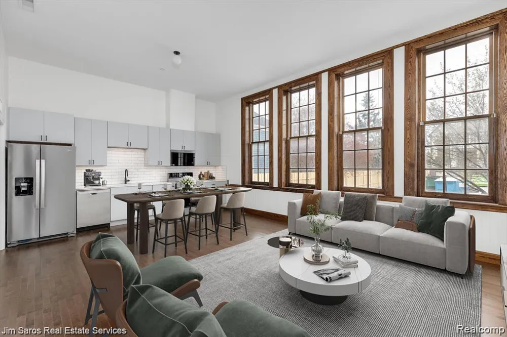 389 Saint Clair Avenue Grosse Pointe City, MI 48230