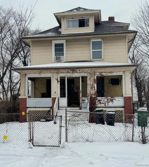 148 Waverly Street