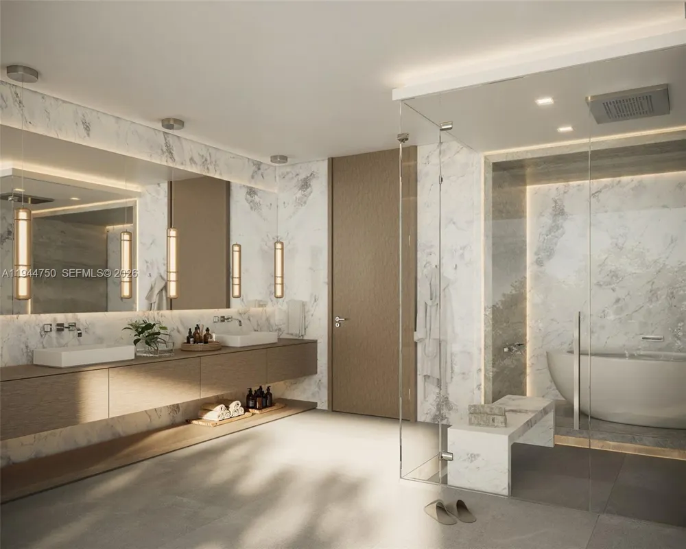 333 E Rivo Alto Dr Miami Beach, FL 33139
