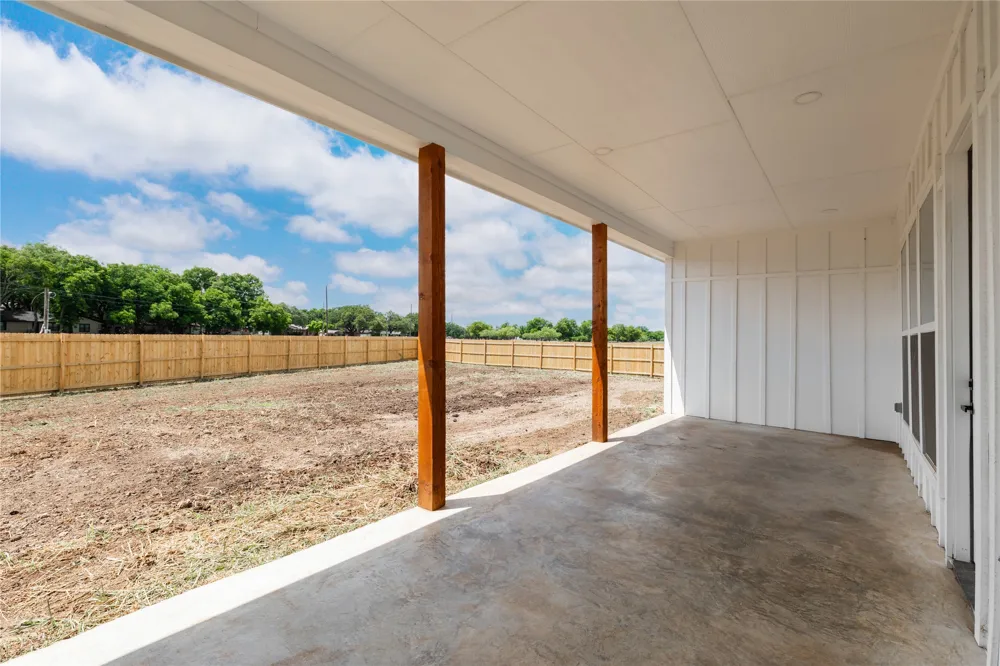 118 Gunner Trail Early, TX 76802