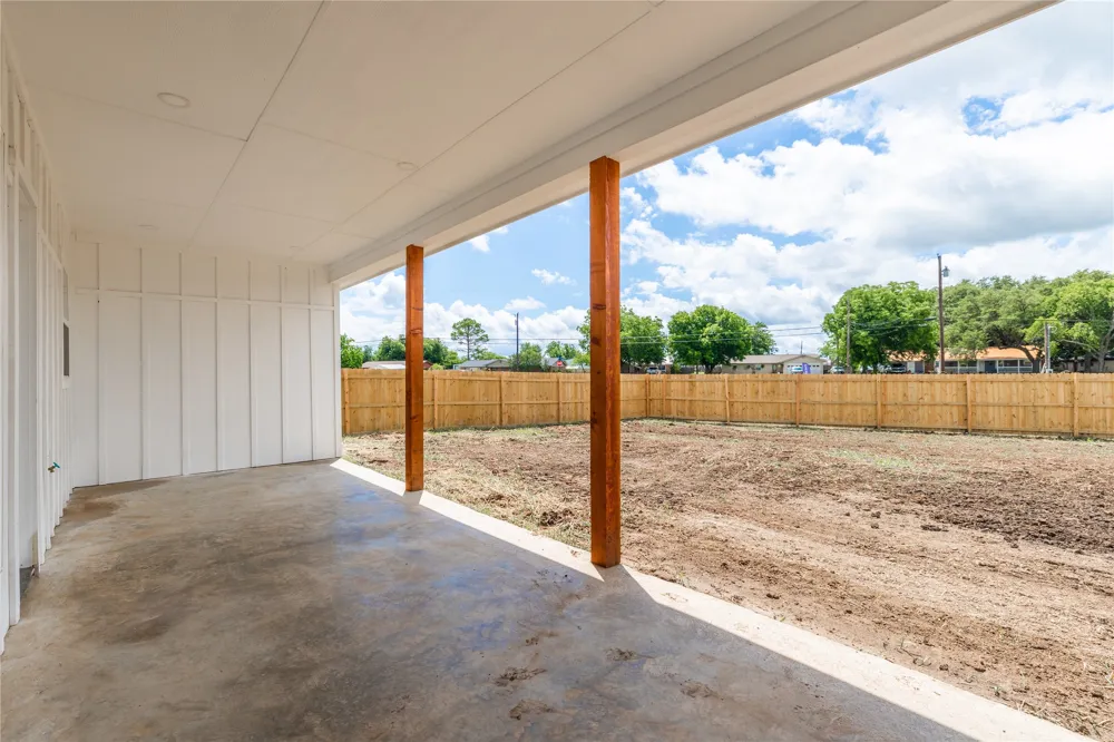 118 Gunner Trail Early, TX 76802