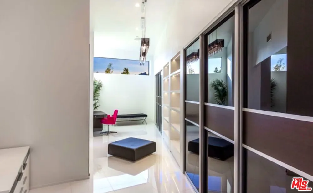 80 Saddlebow Road Bell Canyon, CA 91307