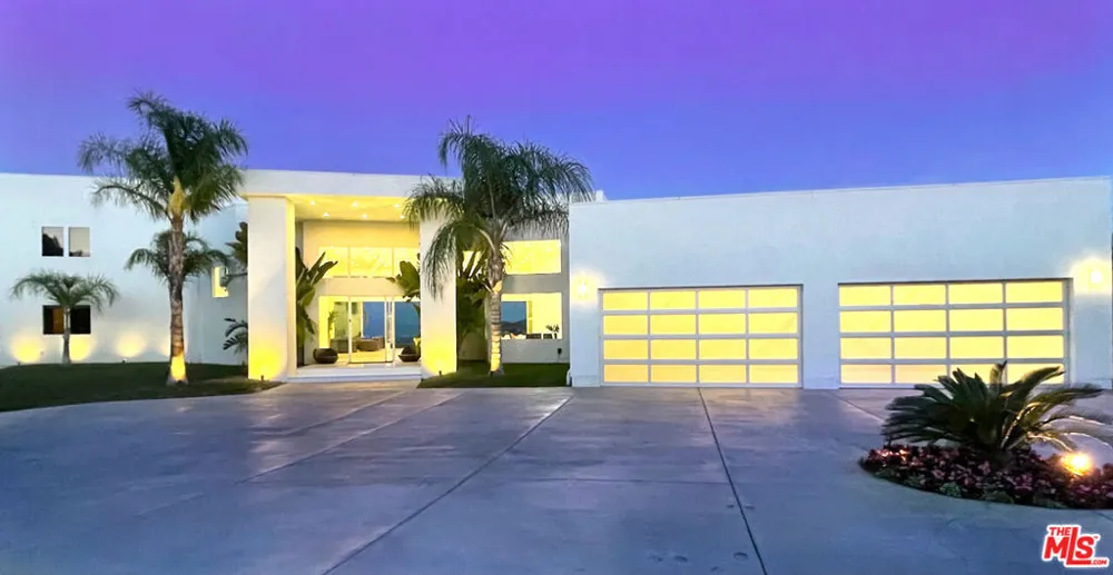 80 Saddlebow Road Bell Canyon, CA 91307