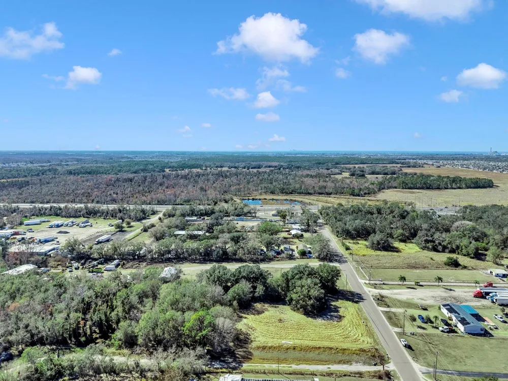 10611 SUMNER ROAD Wimauma, FL 33598