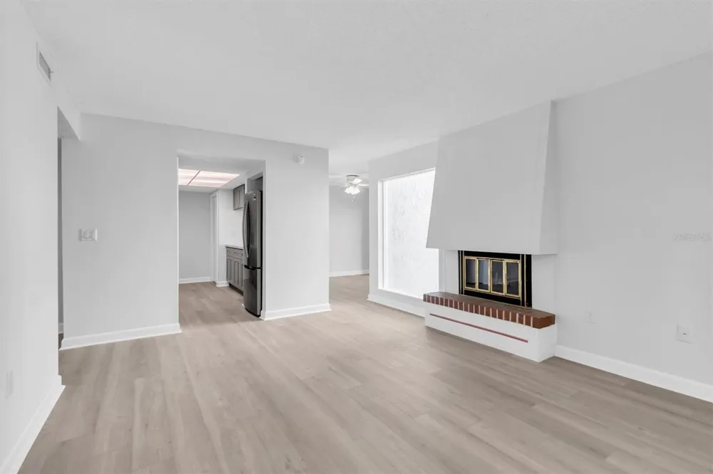 1 WINDRUSH BOULEVARD #87 Indian Rocks Beach, FL 33785