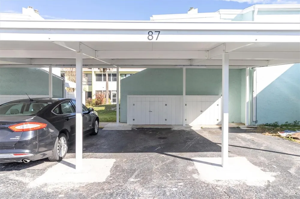 1 WINDRUSH BOULEVARD #87 Indian Rocks Beach, FL 33785