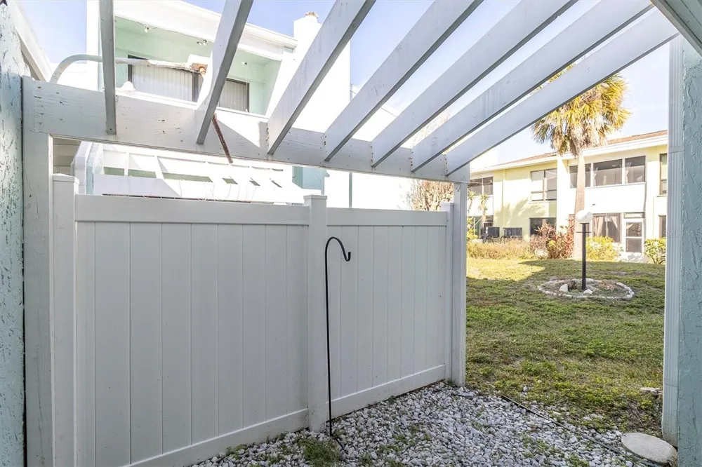 1 WINDRUSH BOULEVARD #87 Indian Rocks Beach, FL 33785