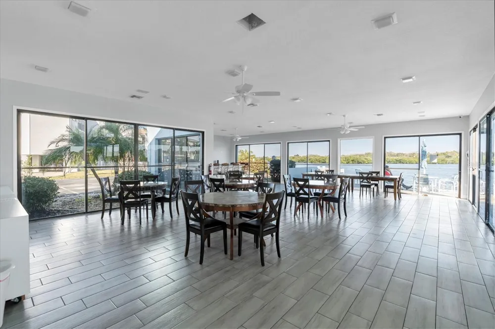 1 WINDRUSH BOULEVARD #87 Indian Rocks Beach, FL 33785