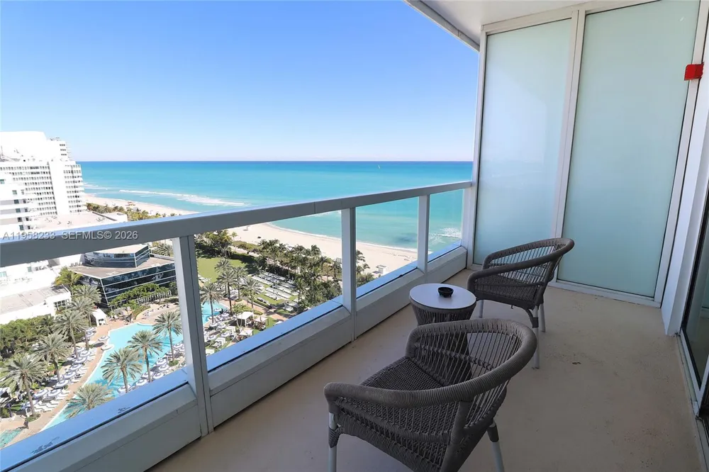 4391 Collins Ave #1703 Miami Beach, FL 33140