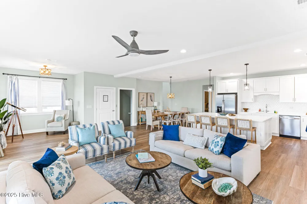 822 S Topsail Drive #B Surf City, NC 28445