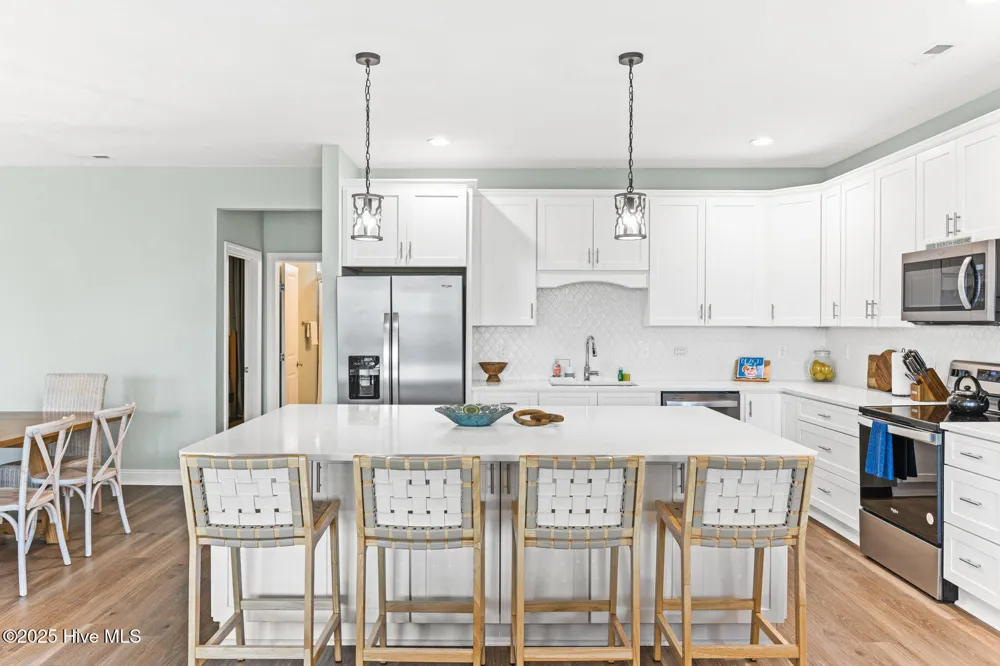 822 S Topsail Drive #B Surf City, NC 28445