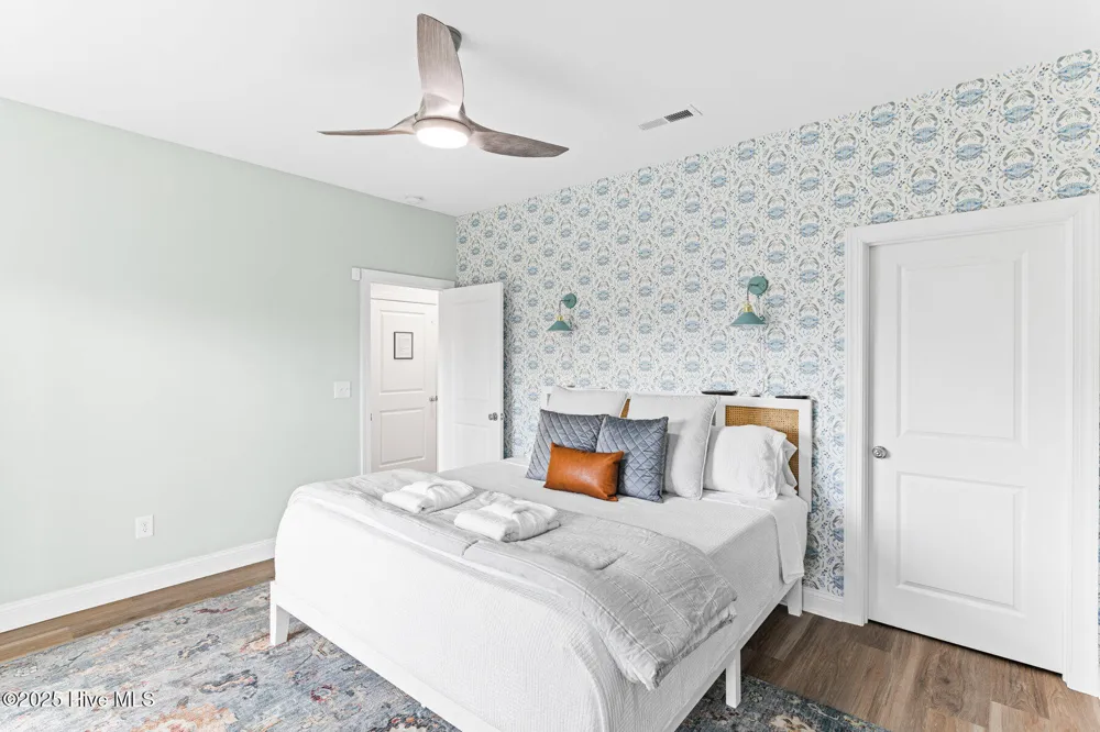 822 S Topsail Drive #B Surf City, NC 28445