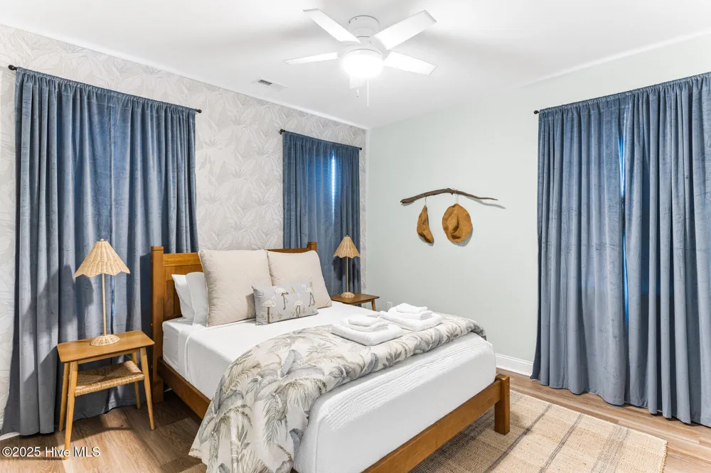 822 S Topsail Drive #B Surf City, NC 28445