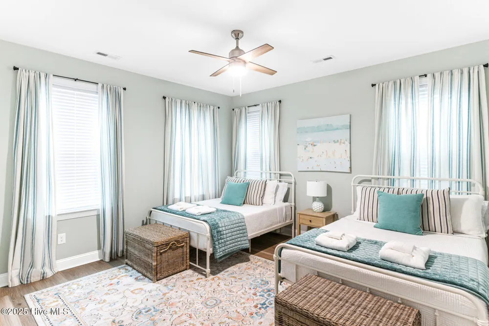 822 S Topsail Drive #B Surf City, NC 28445