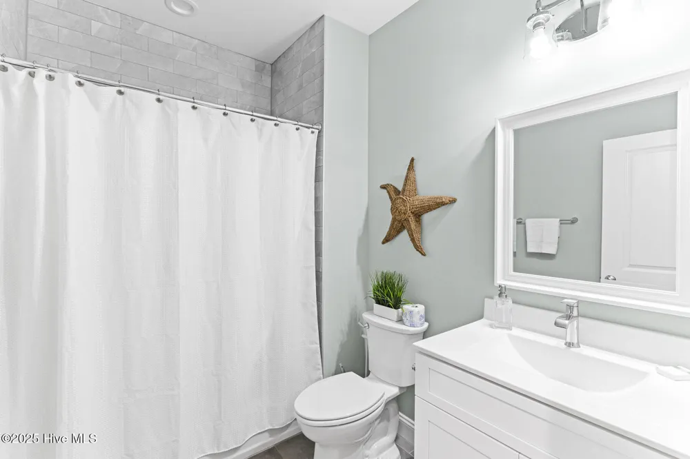 822 S Topsail Drive #B Surf City, NC 28445
