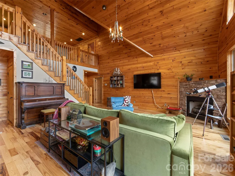 110 Mailon King Road Leicester, NC 28748