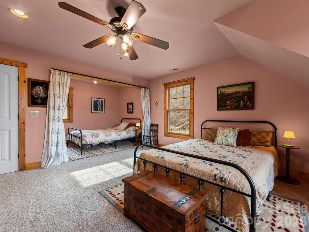 110 Mailon King Road Leicester, NC 28748