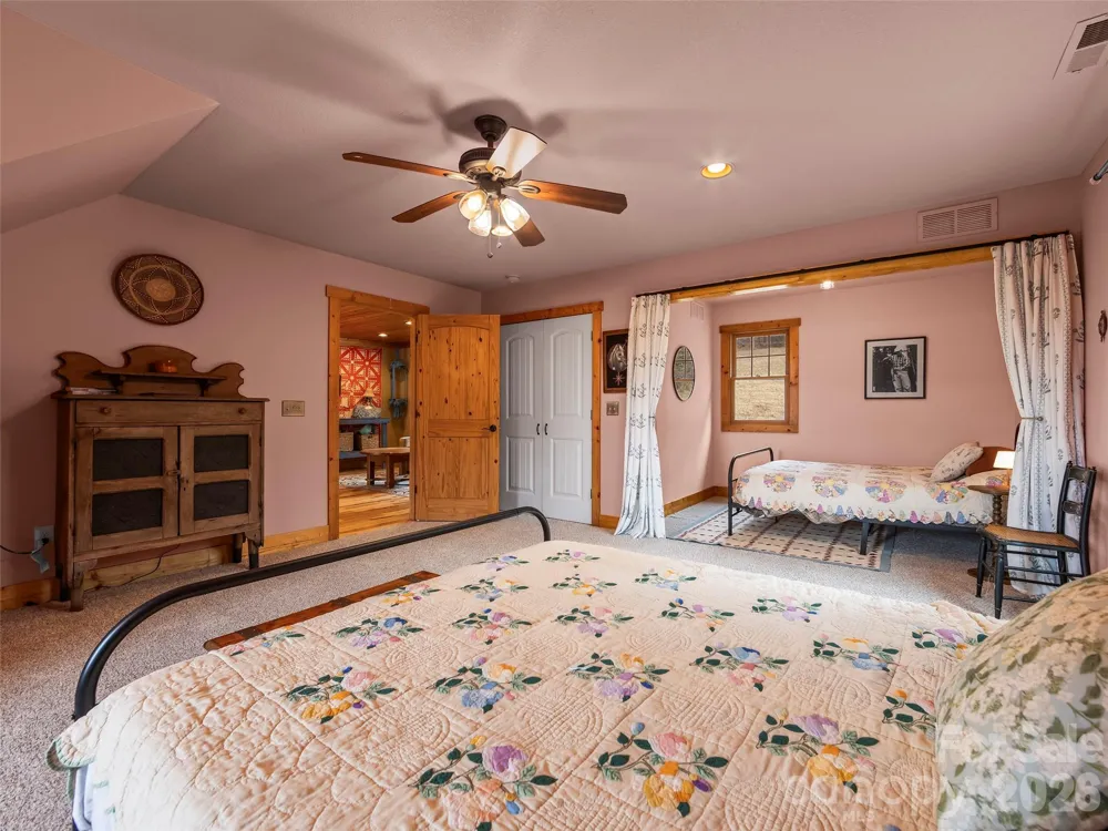 110 Mailon King Road Leicester, NC 28748