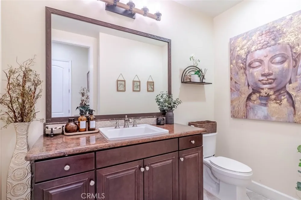 10817 W Stallion Ranch Road Sunland, CA 91040