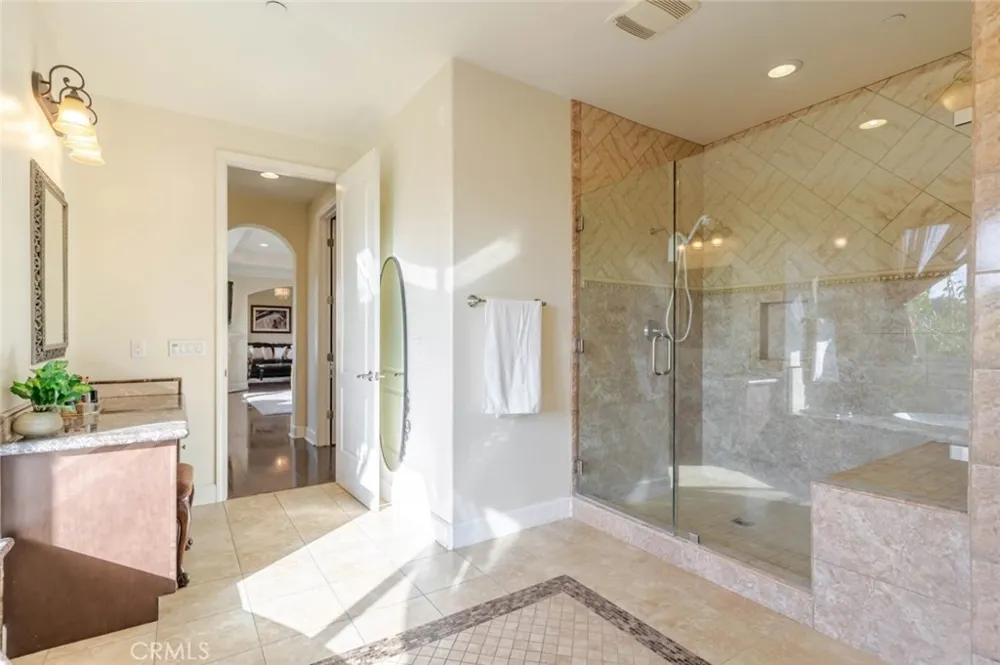 10817 W Stallion Ranch Road Sunland, CA 91040