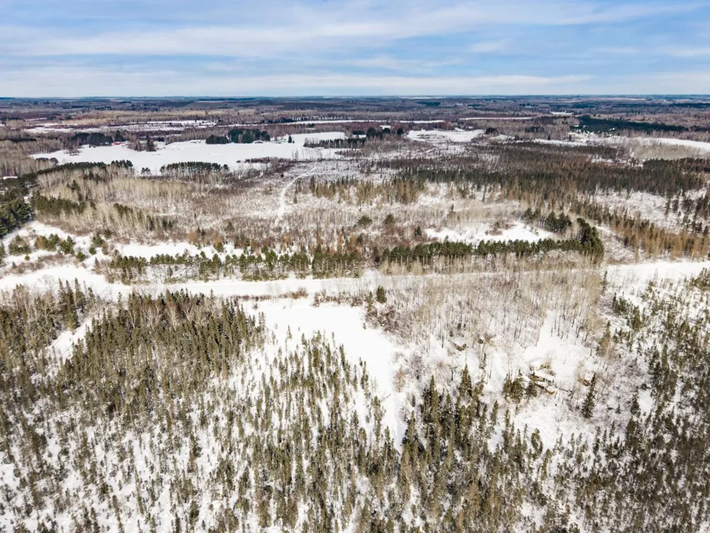 2712 Lund Road Cloquet, MN 55720