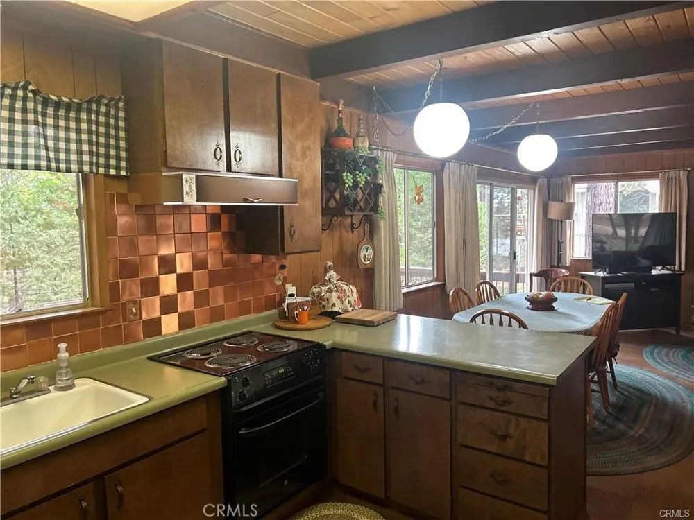 2273 Rawhide Arnold, CA 95223