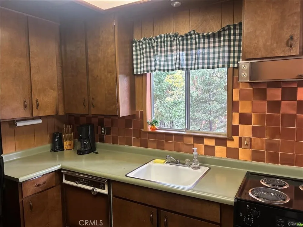 2273 Rawhide Arnold, CA 95223
