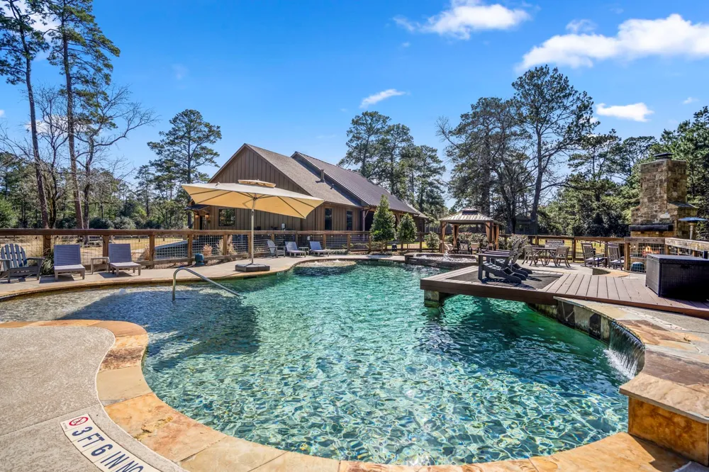 3603 Fm 1725 Willis, TX 77378