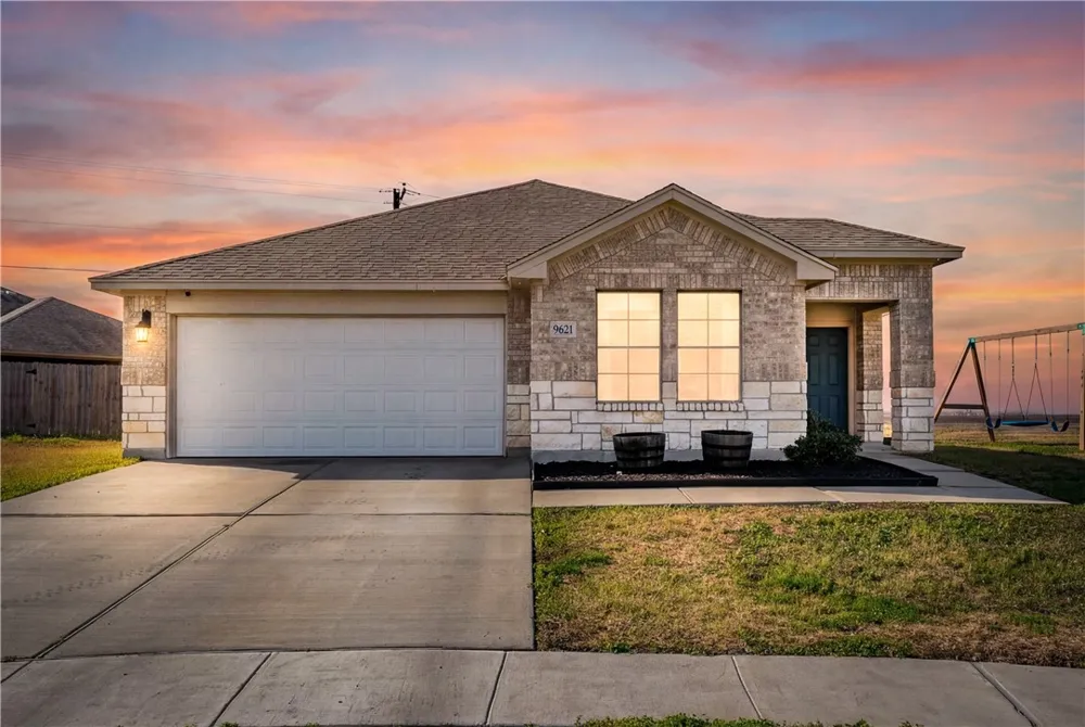 9621 English Oak Drive