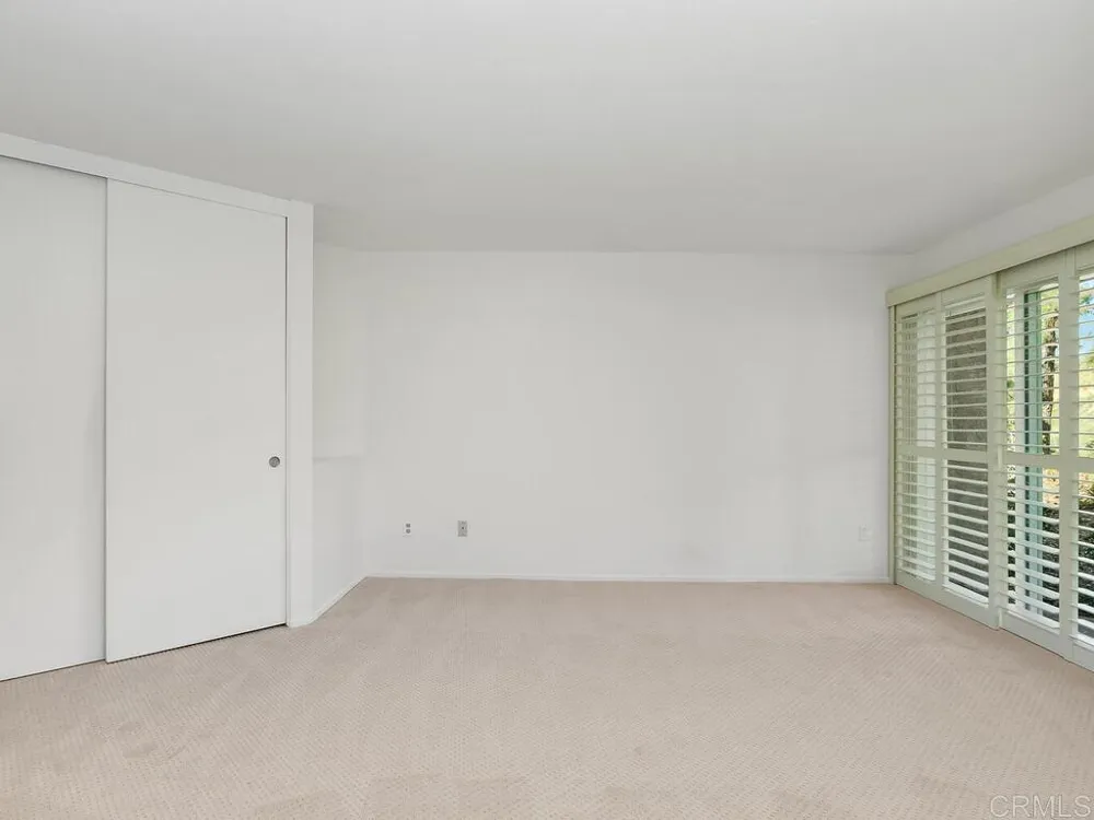 7263 Camino Degrazia #31 San Diego, CA 92111