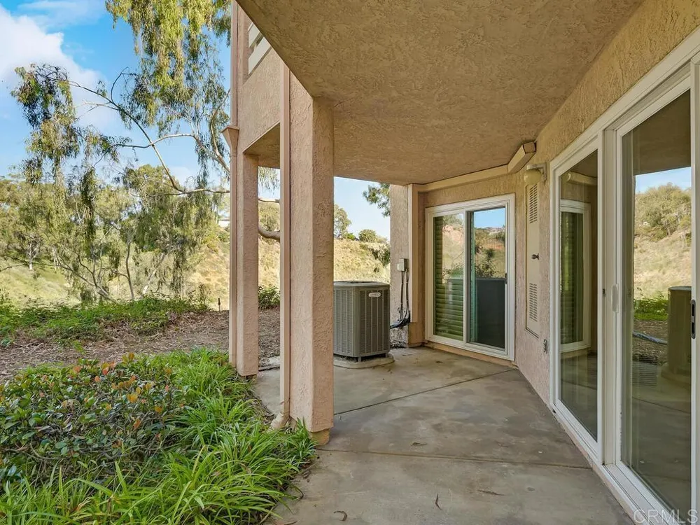 7263 Camino Degrazia #31 San Diego, CA 92111
