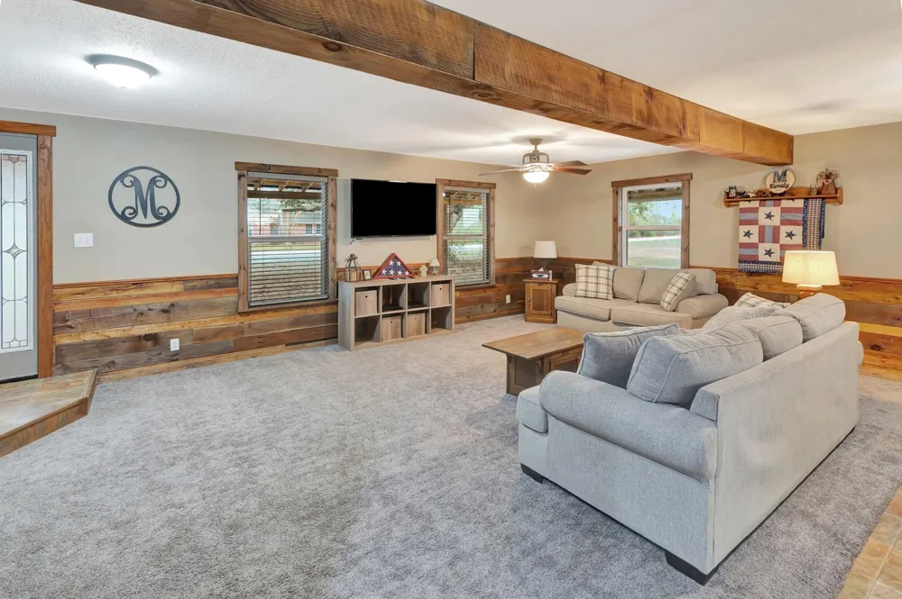 1710 County Road 399 Louise, TX 77455