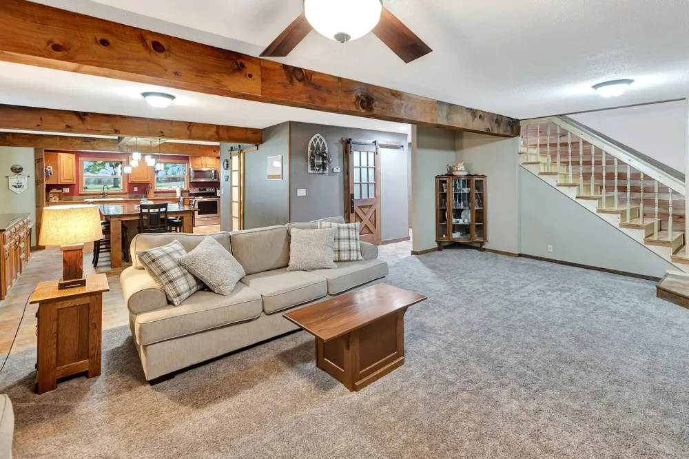 1710 County Road 399 Louise, TX 77455