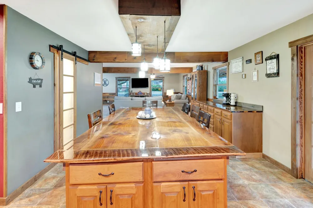 1710 County Road 399 Louise, TX 77455