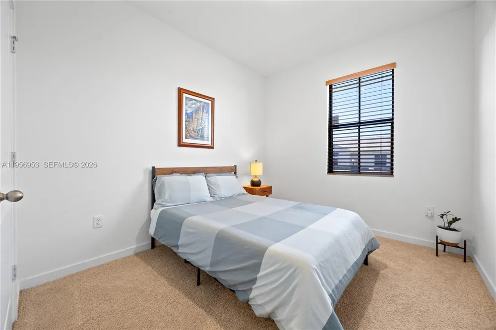 369 NW 8th Ct Pompano Beach, FL 33060