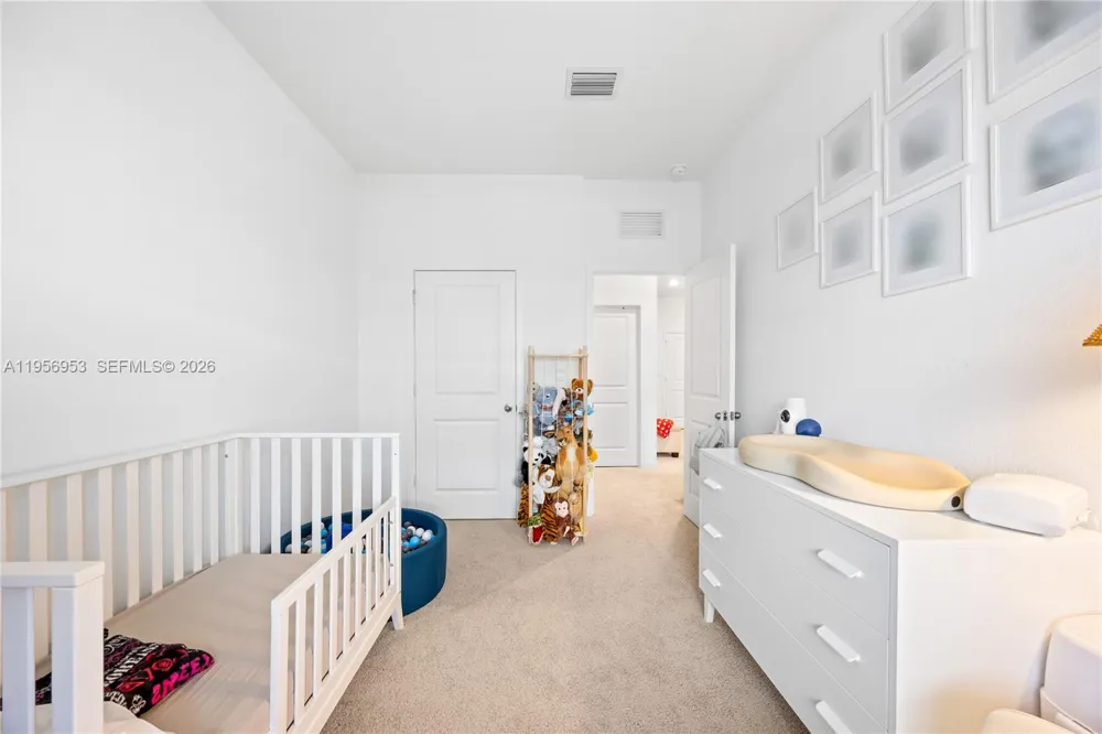 369 NW 8th Ct Pompano Beach, FL 33060