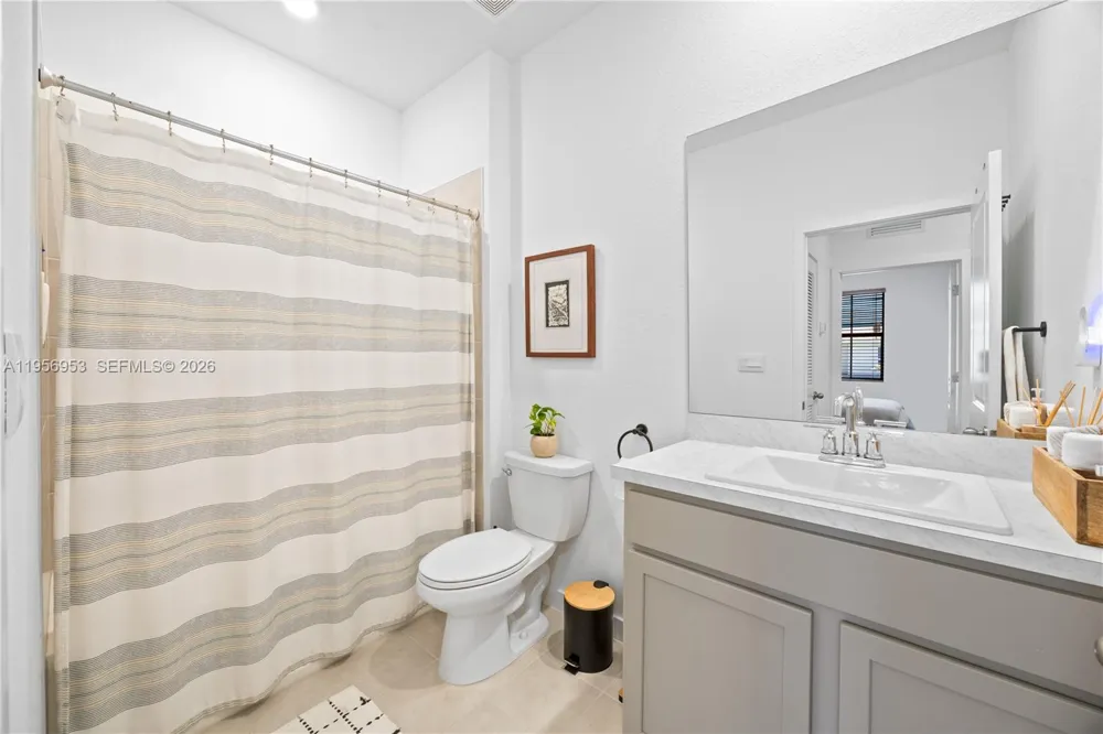 369 NW 8th Ct Pompano Beach, FL 33060