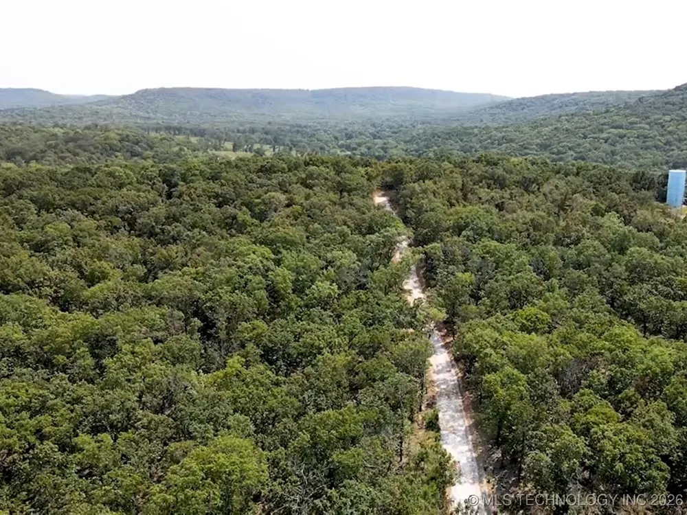20544 S Chicken Creek Road Cookson, OK 74427