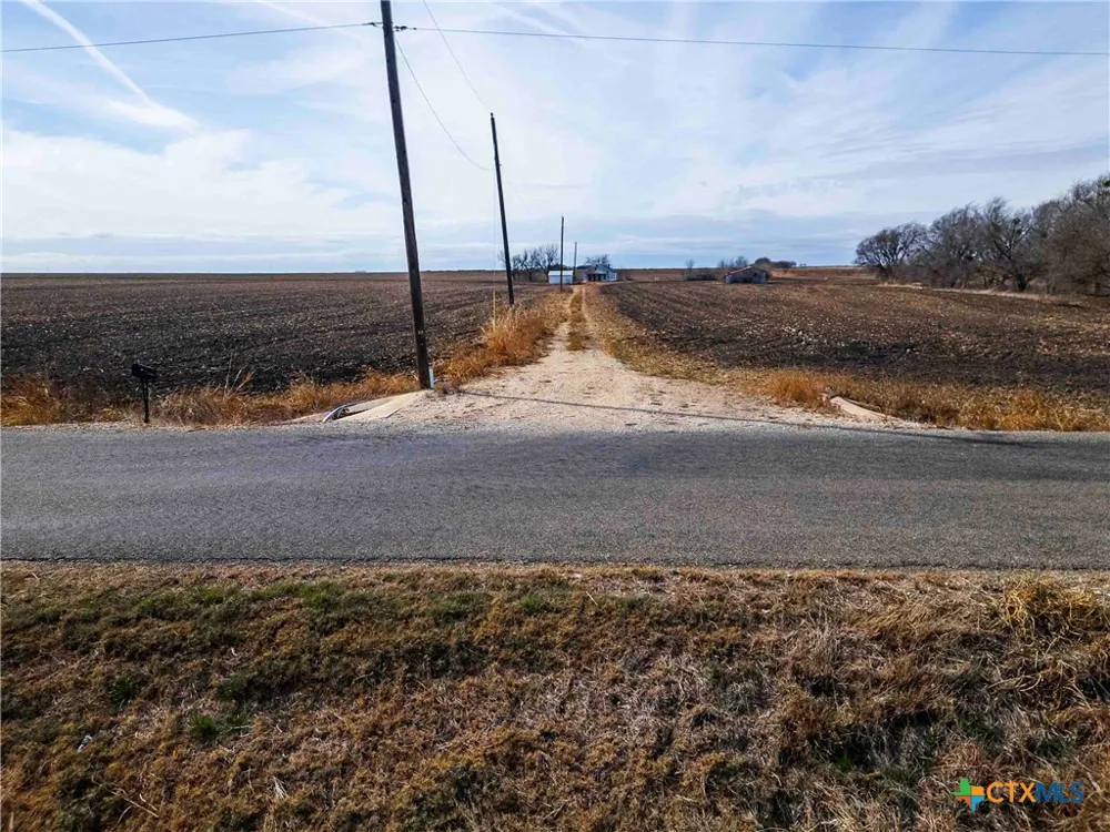 1251 County Road 340 Granger, TX 76530