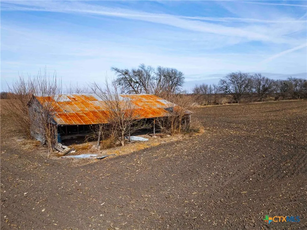 1251 County Road 340 Granger, TX 76530