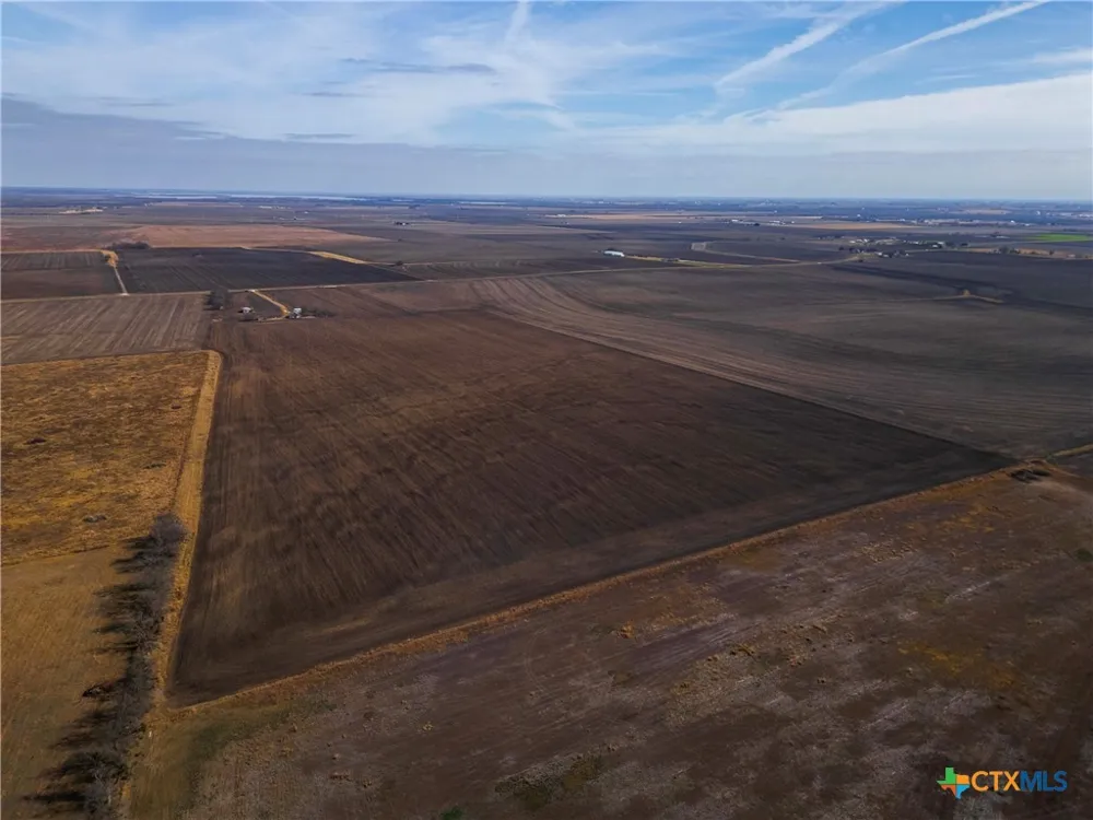 1251 County Road 340 Granger, TX 76530